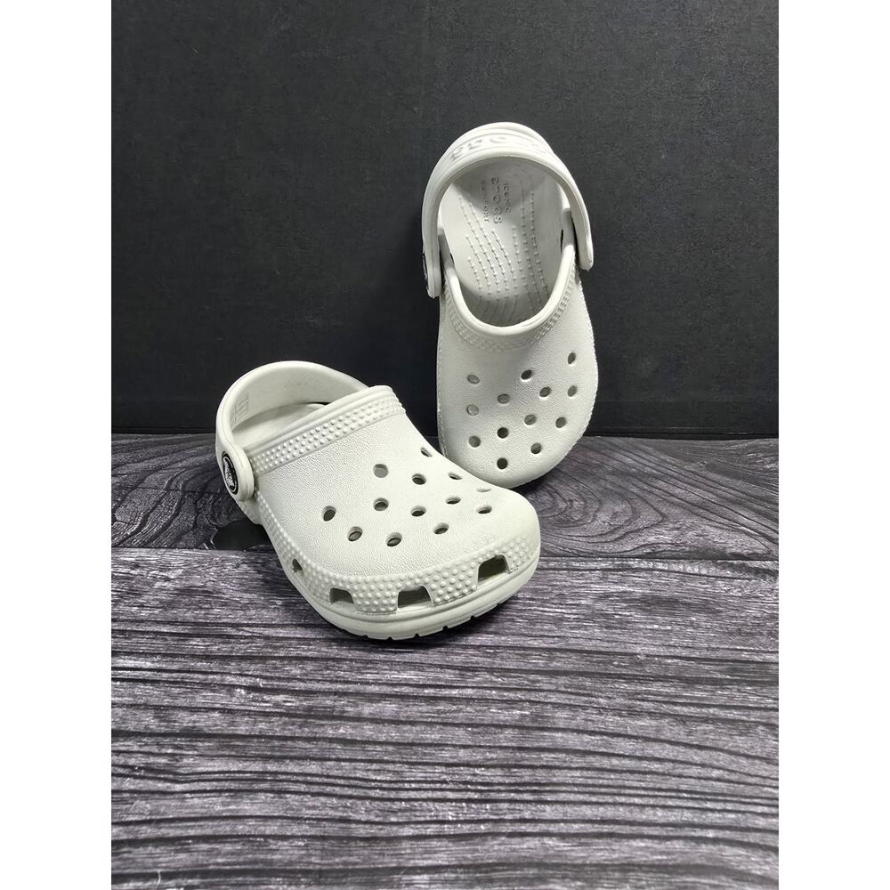 Crocs Classic Clog Unisex Kids Gray Slip-On Lightweight Strap US C7 toddler